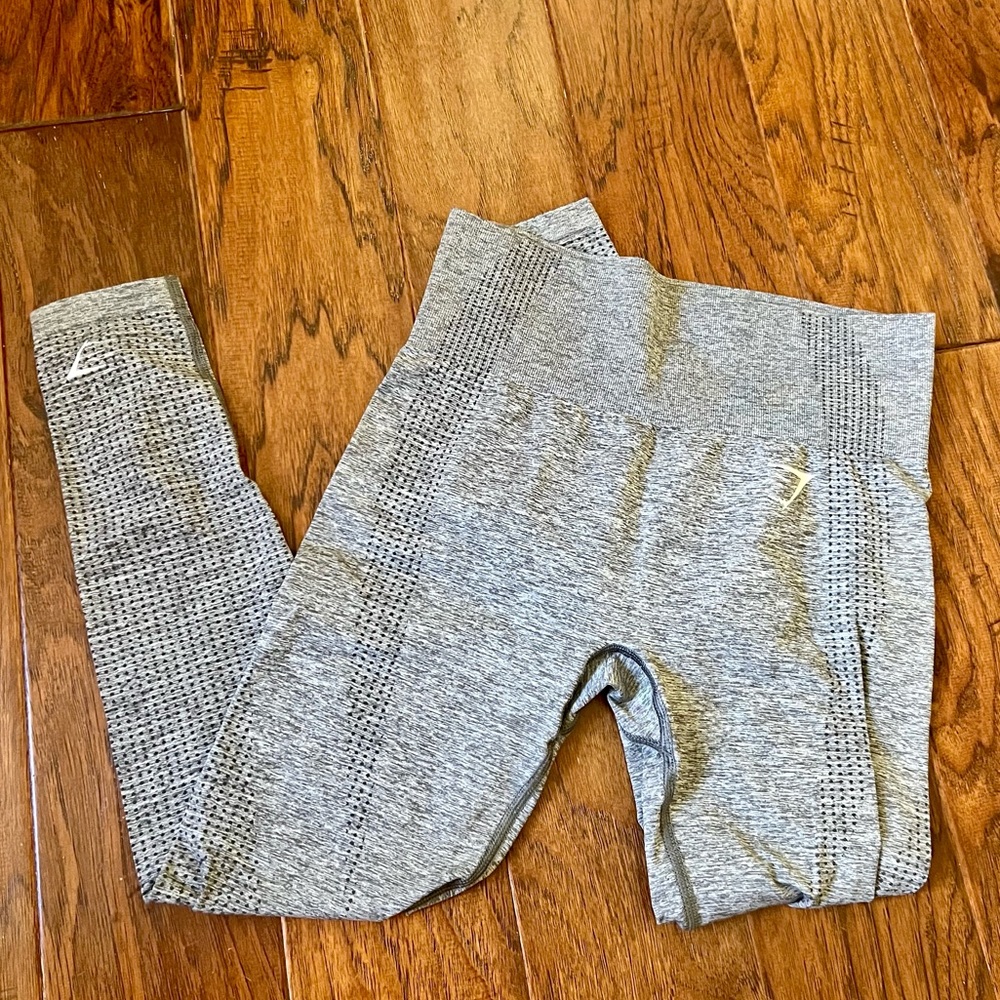 Grey gymshark leggings